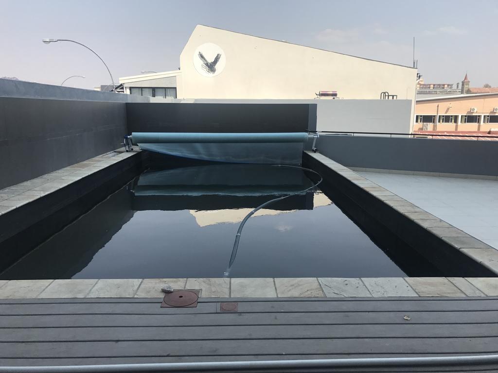 Apartment 64 At 77 On Independence Ave Уиндхоек Екстериор снимка