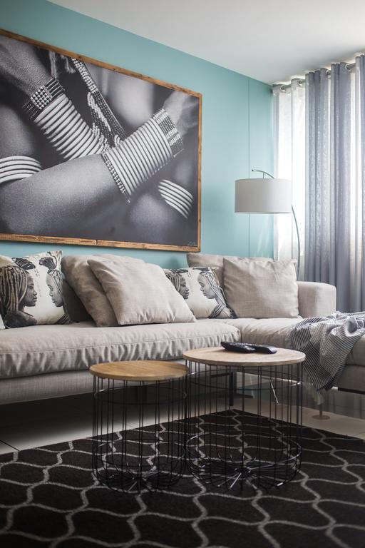 Apartment 64 At 77 On Independence Ave Уиндхоек Екстериор снимка