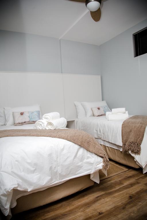 Apartment 64 At 77 On Independence Ave Уиндхоек Екстериор снимка